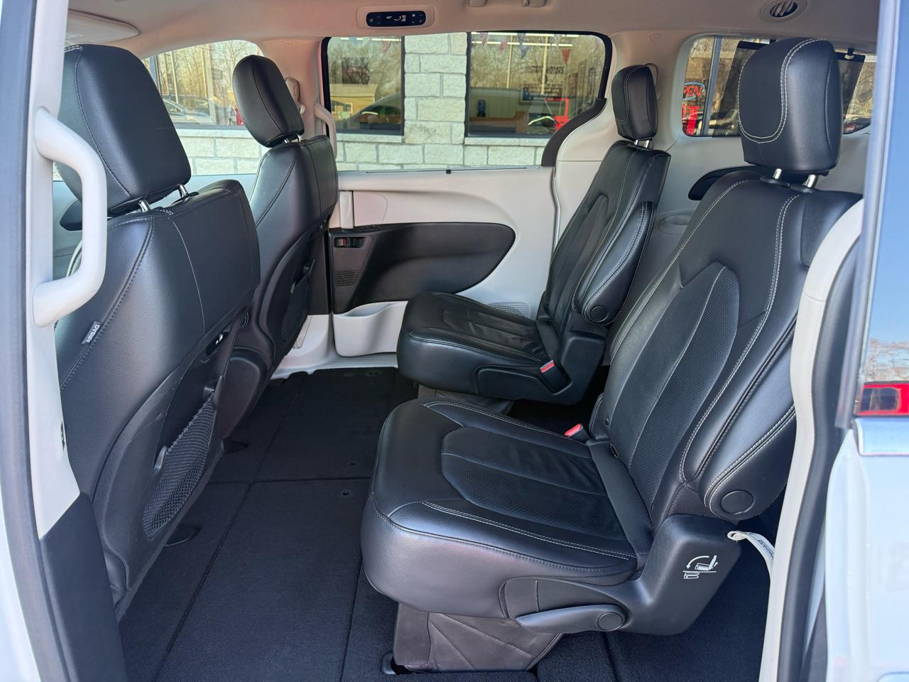 Chrysler Pacifica Touring-L 2022