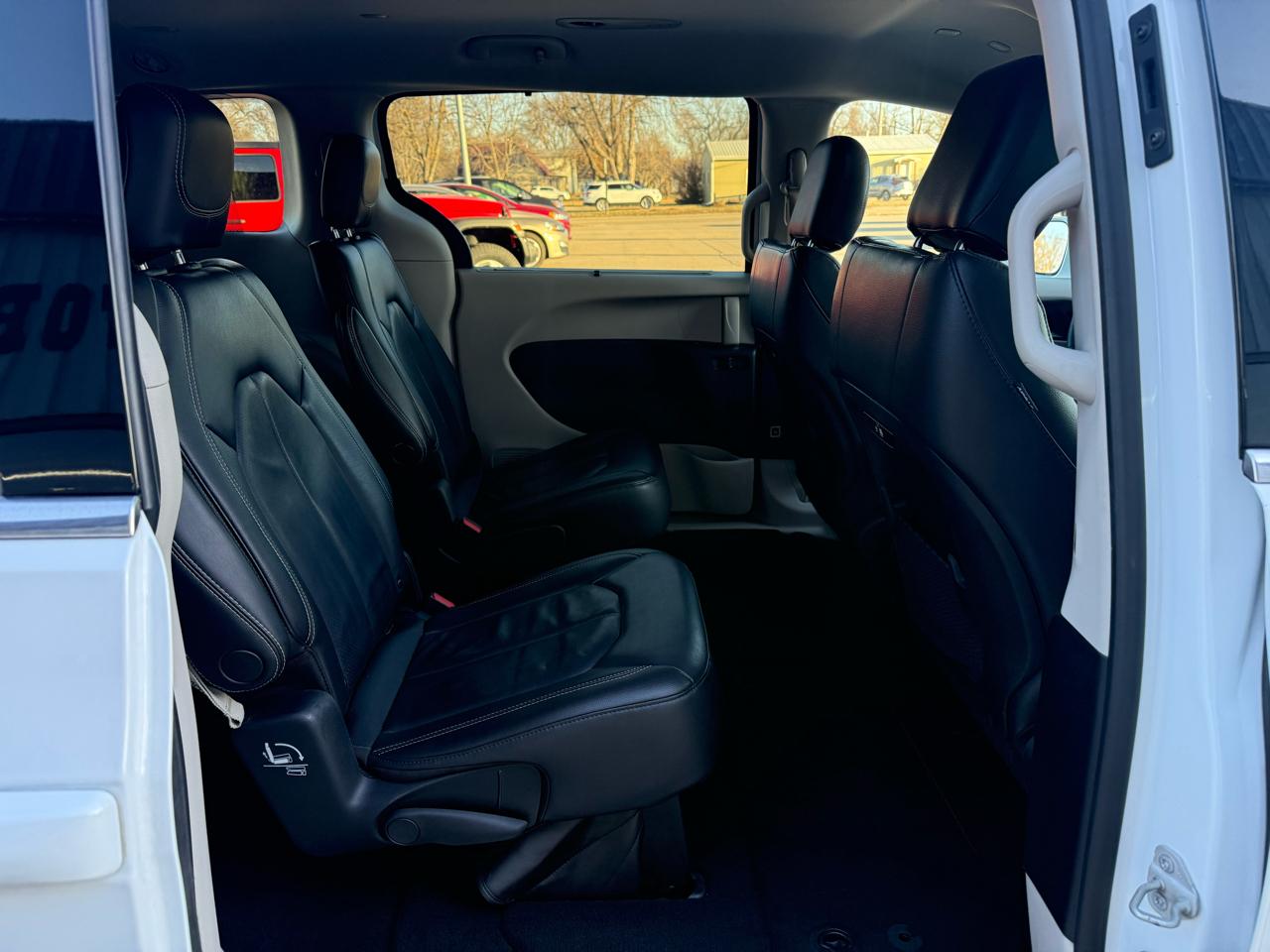 Chrysler Pacifica Touring-L 2022