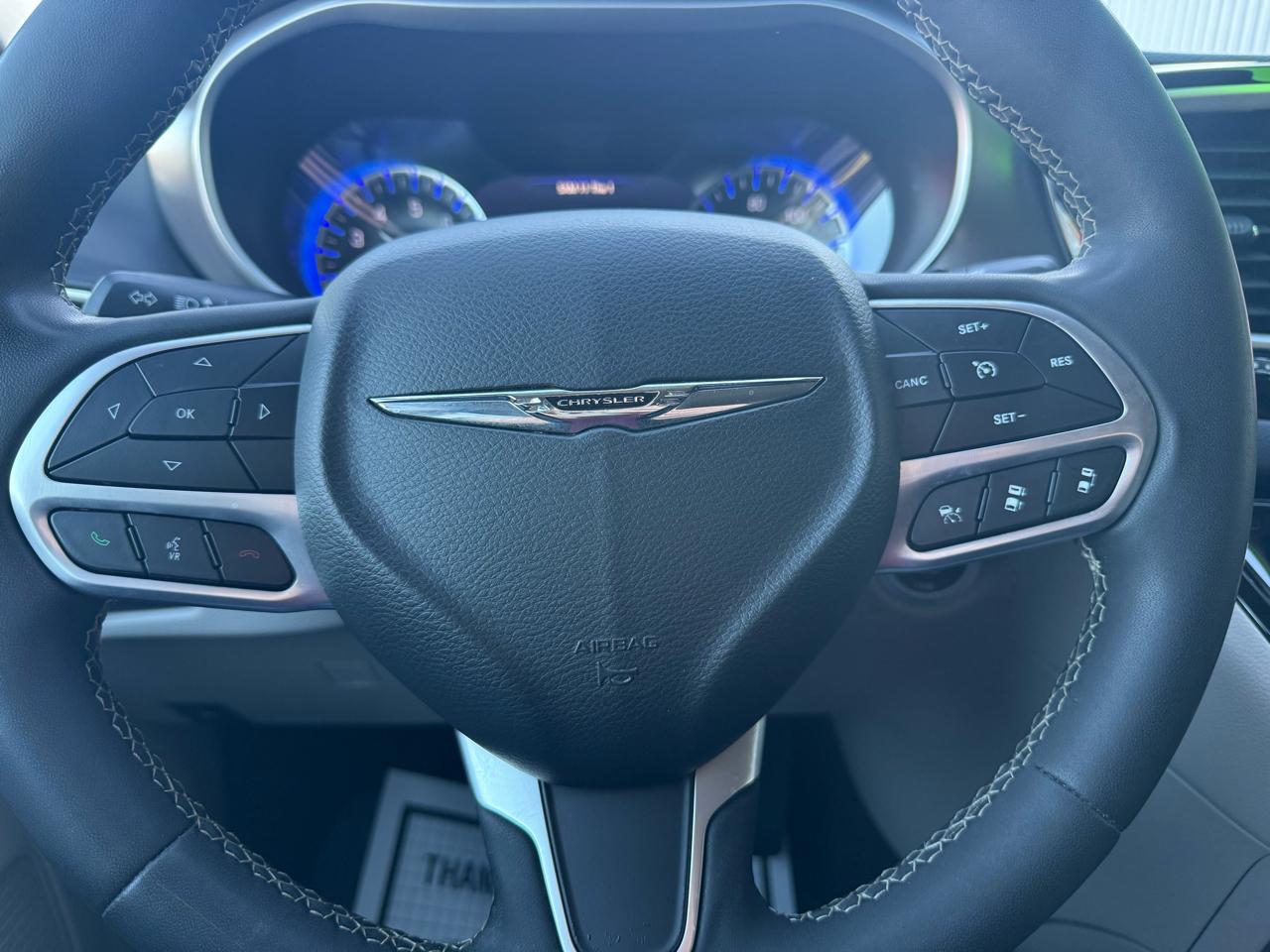 Chrysler Pacifica Touring-L 2022