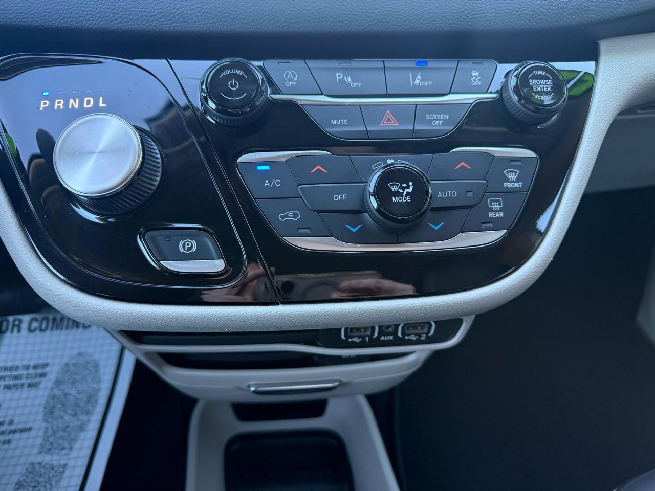 Chrysler Pacifica Touring-L 2022