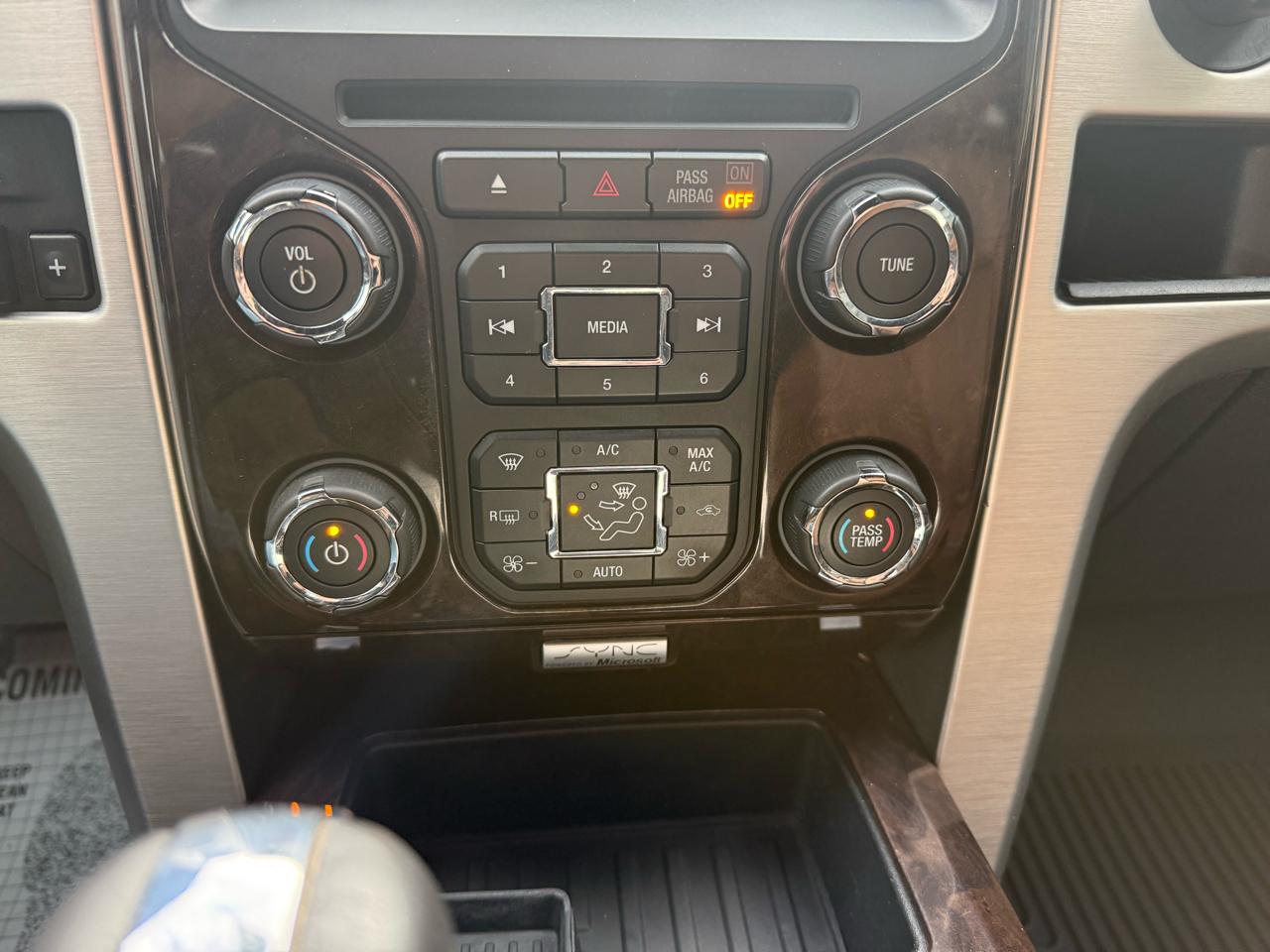 Ford F-150 Platinum 4x4 Short Bed 2013