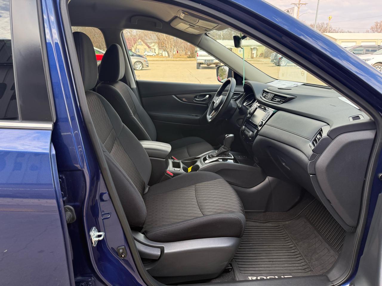 Nissan Rogue SV AWD 2019