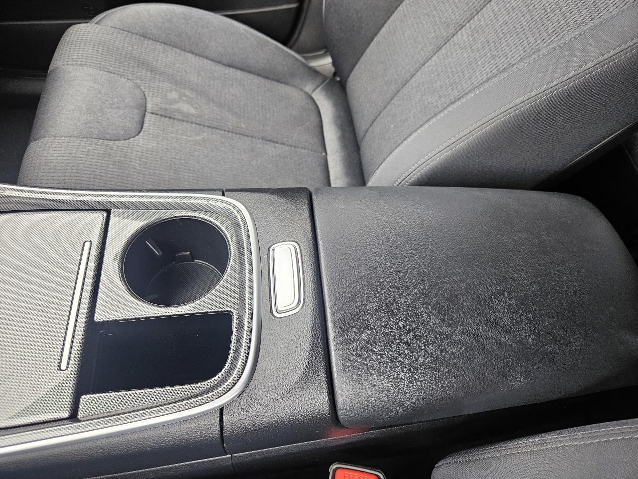 Hyundai Santa Fe SEL AWD 2023