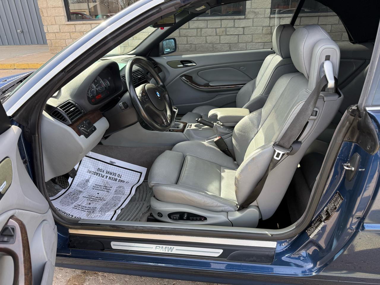 BMW 3-Series 330Ci convertible 2004