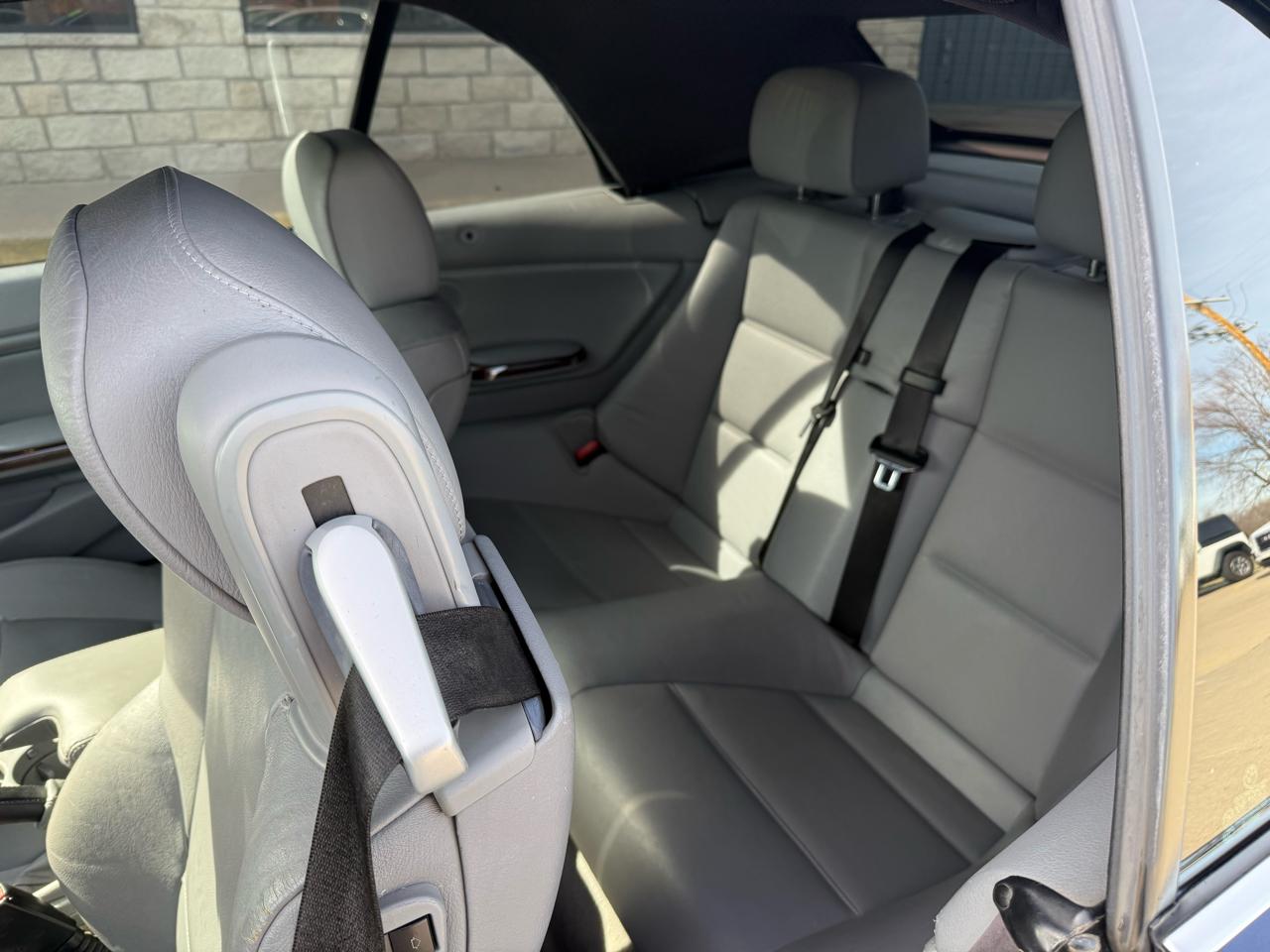 BMW 3-Series 330Ci convertible 2004