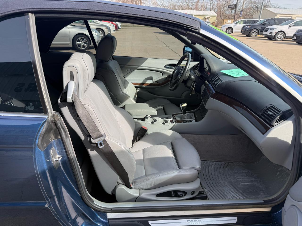 BMW 3-Series 330Ci convertible 2004