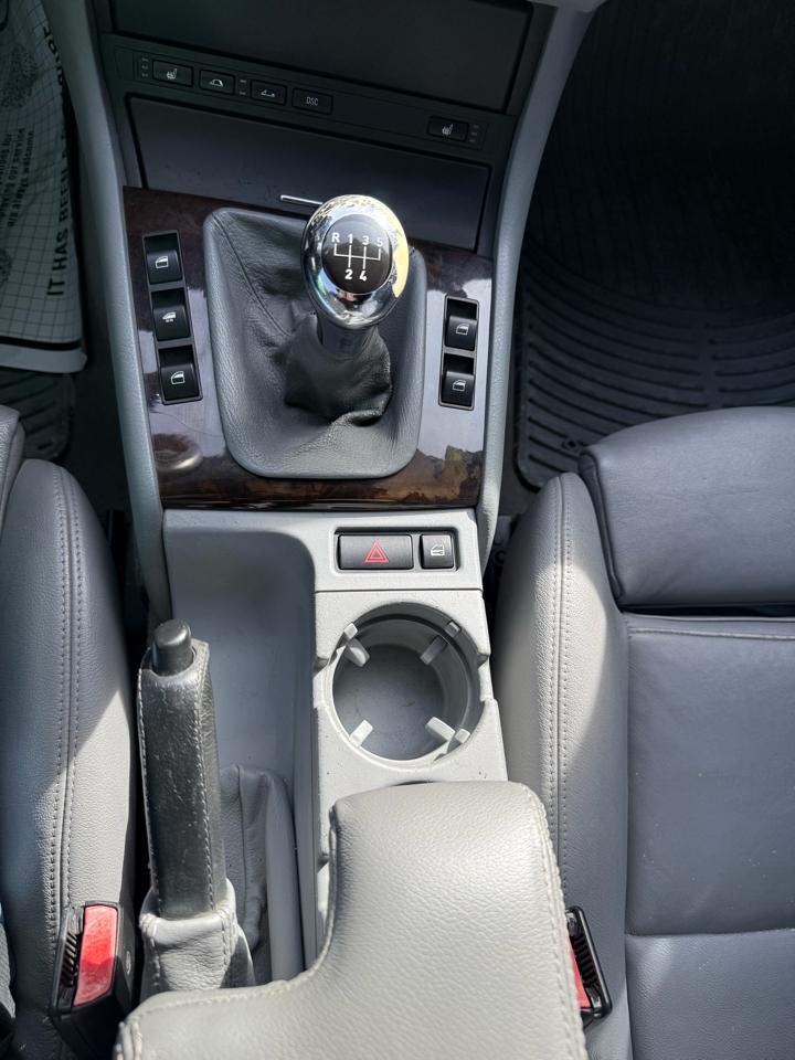 BMW 3-Series 330Ci convertible 2004