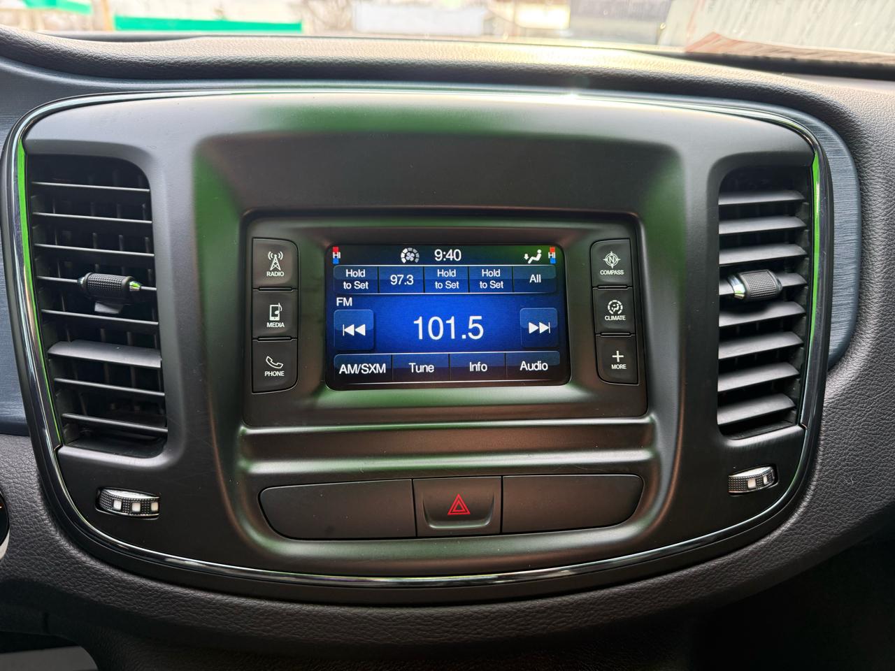 Chrysler 200 S AWD 2015