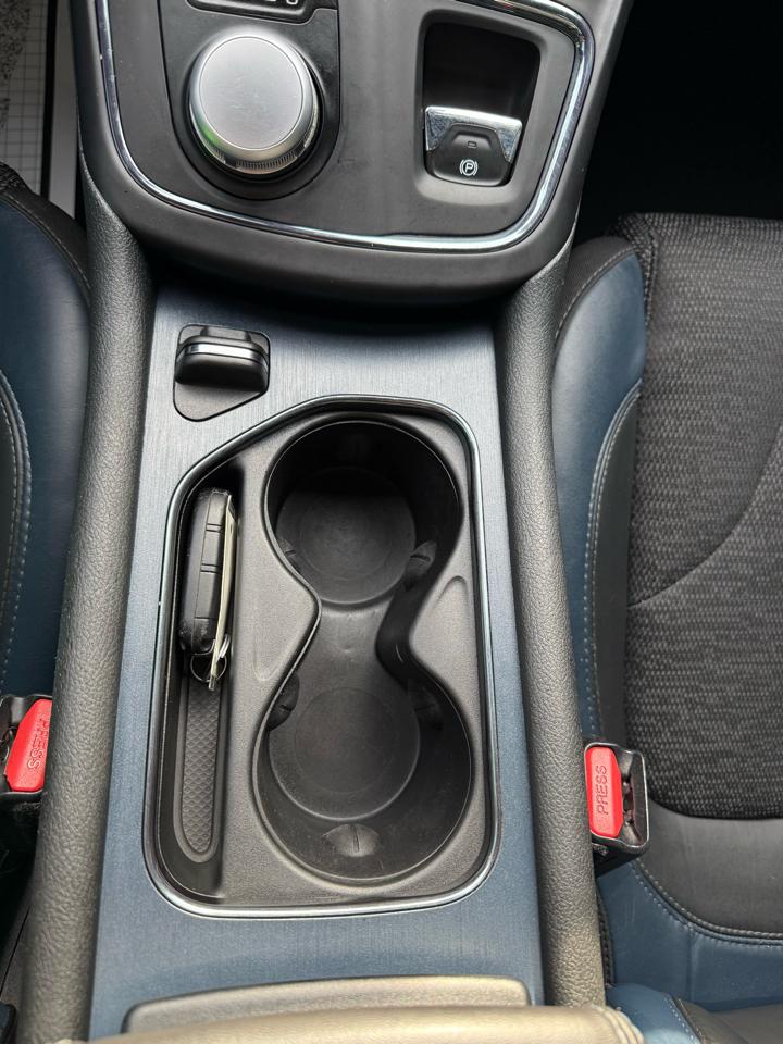 Chrysler 200 S AWD 2015