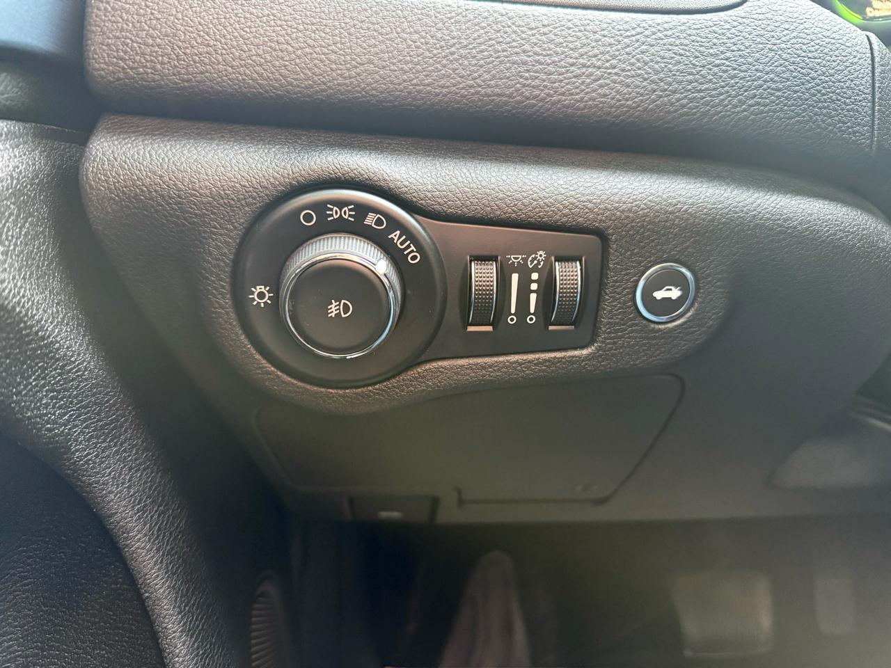 Chrysler 200 S AWD 2015