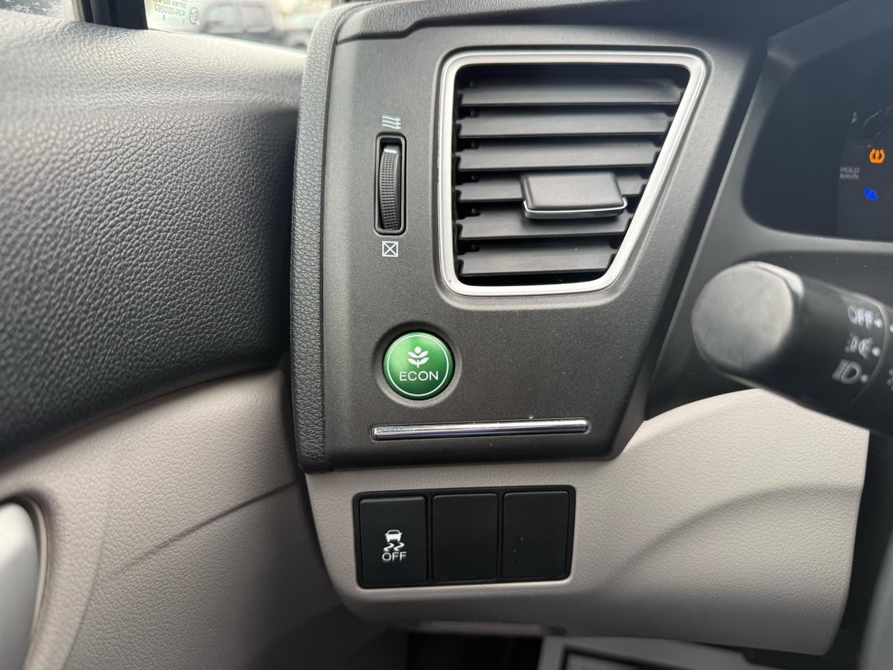 Honda Civic LX Sedan CVT 2015