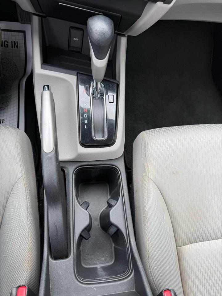 Honda Civic LX Sedan CVT 2015