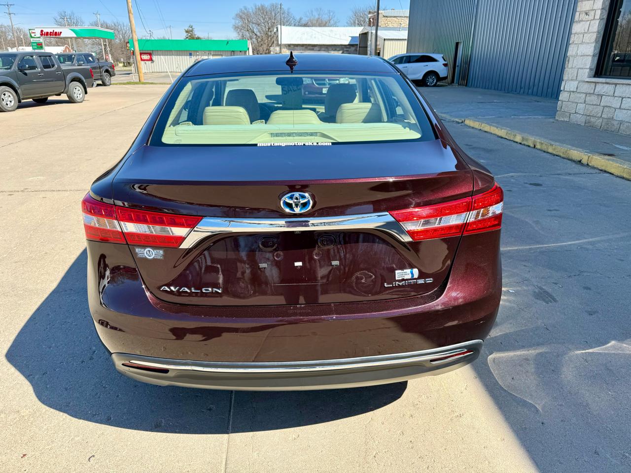 Toyota Avalon Hybrid Limited 2014