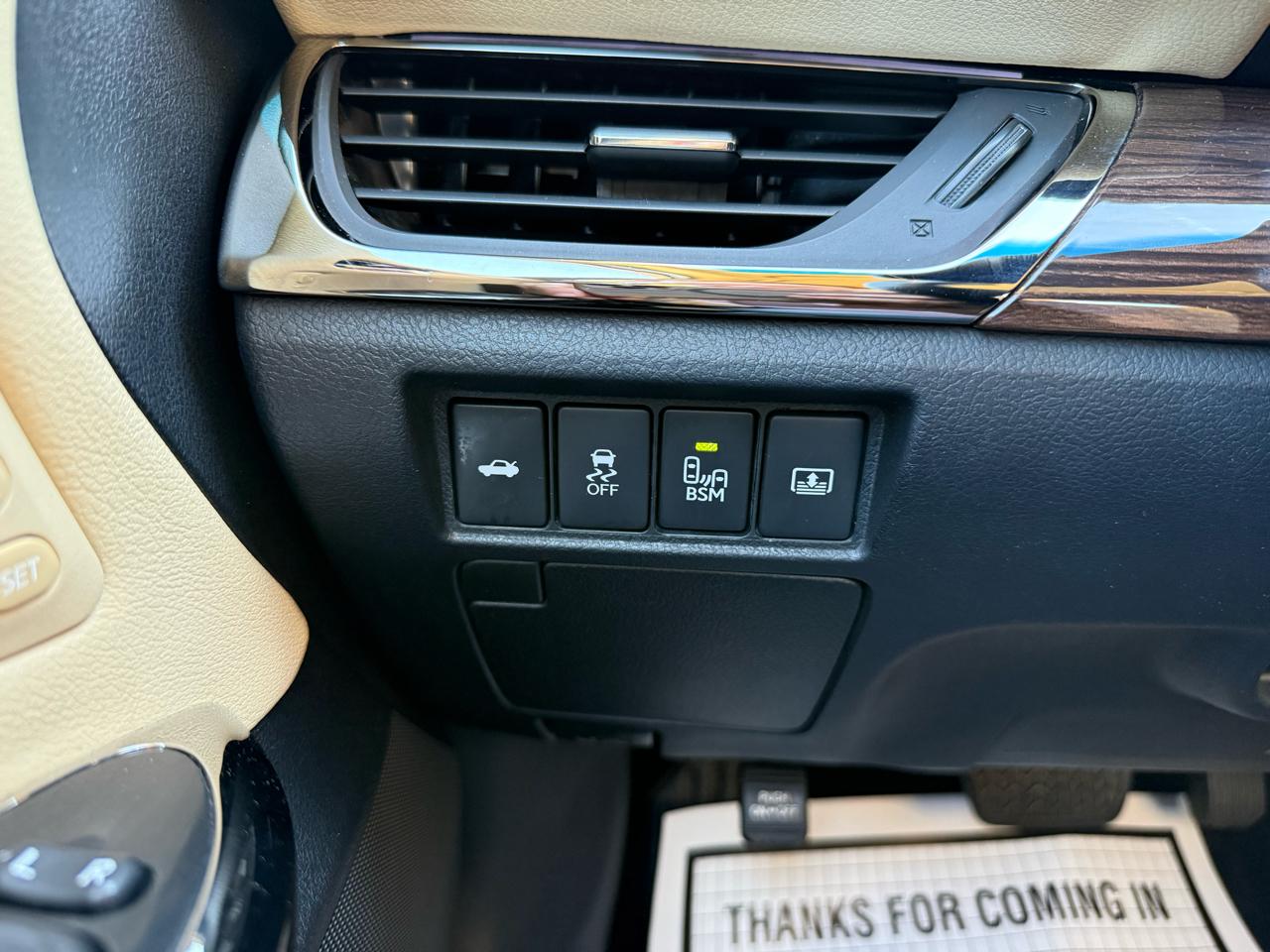 Toyota Avalon Hybrid Limited 2014