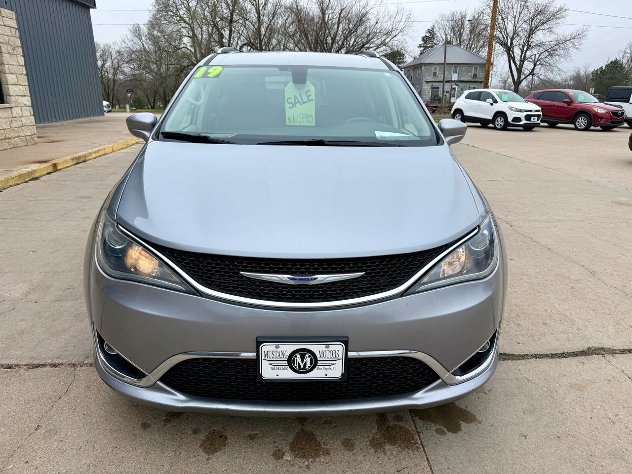 Chrysler Pacifica Touring-L 2019