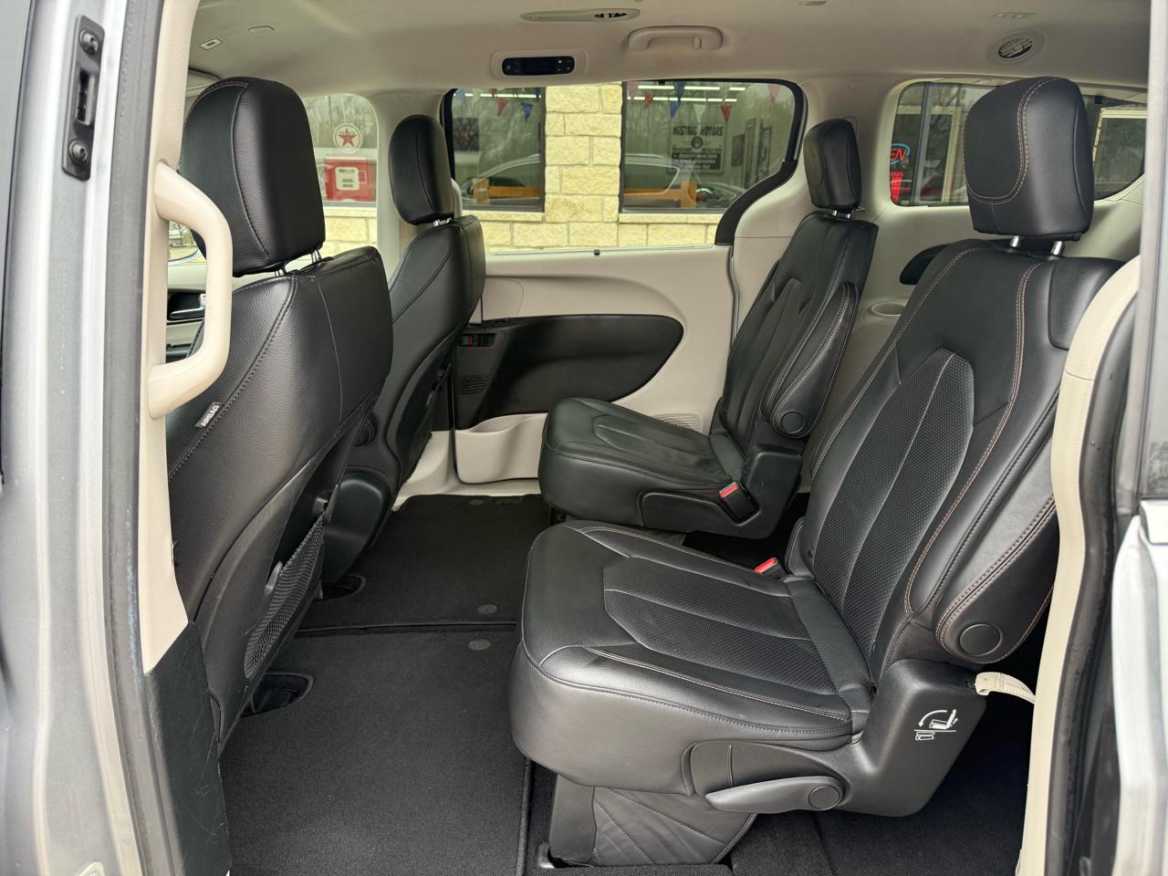 Chrysler Pacifica Touring-L 2019