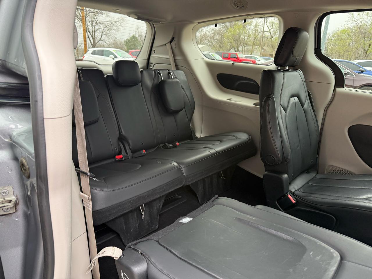 Chrysler Pacifica Touring-L 2019