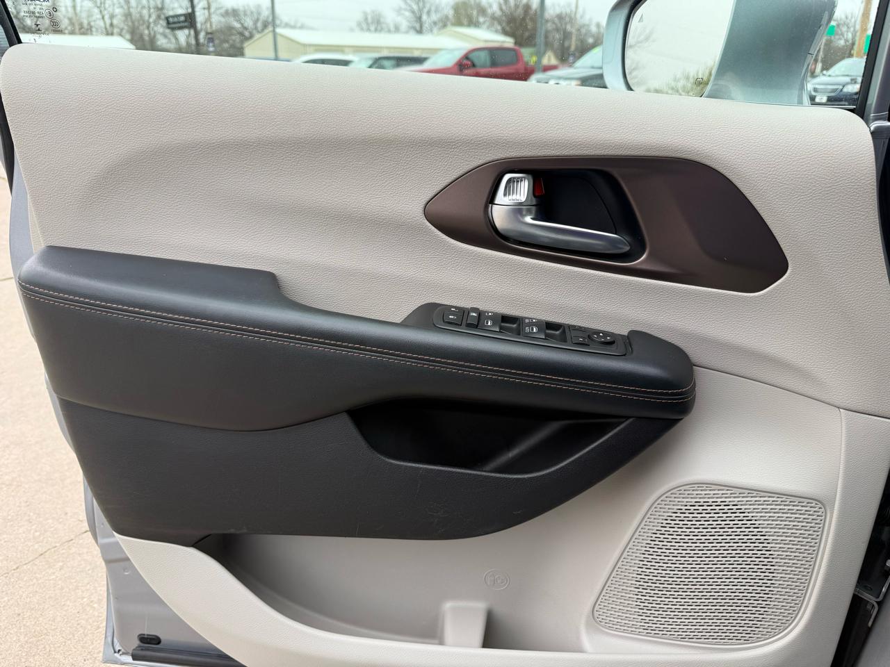 Chrysler Pacifica Touring-L 2019