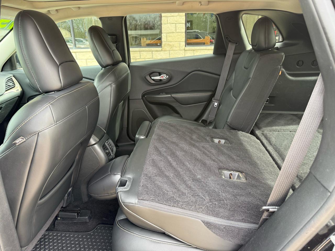 Jeep Cherokee Limited 4WD 2015