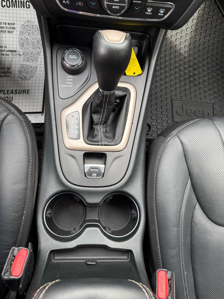 Jeep Cherokee Limited 4WD 2015