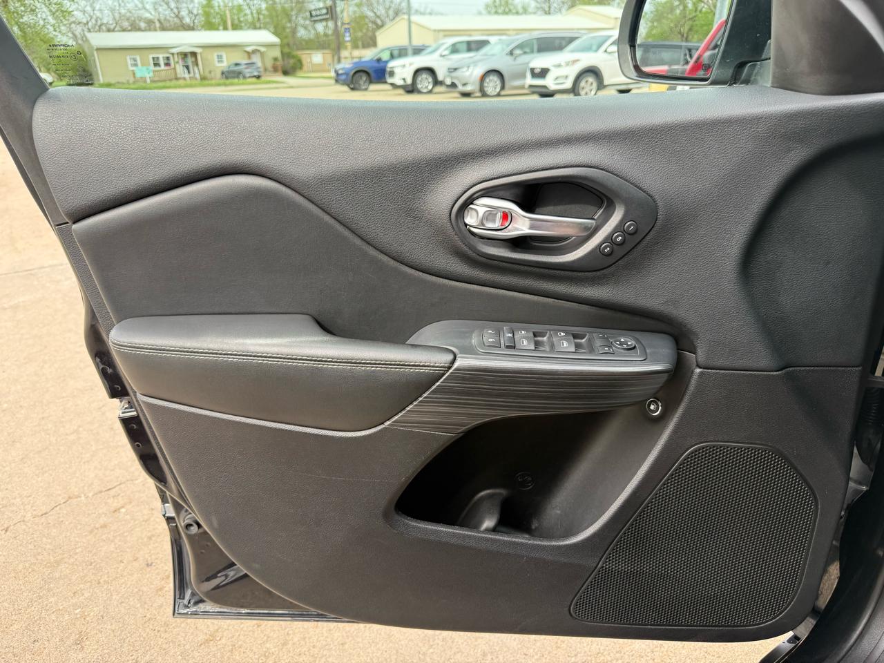 Jeep Cherokee Limited 4WD 2015