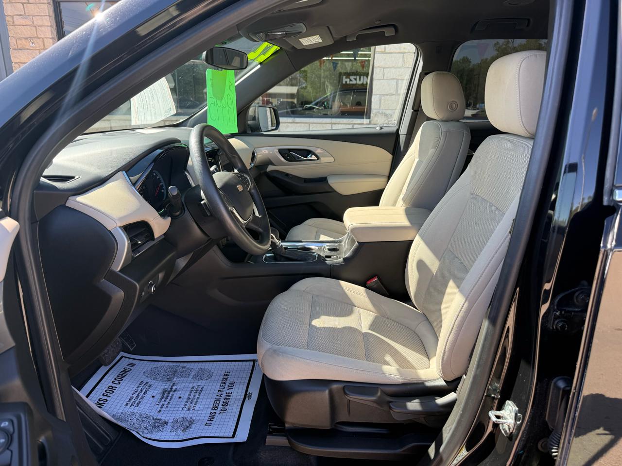 Chevrolet Traverse LS AWD 2022