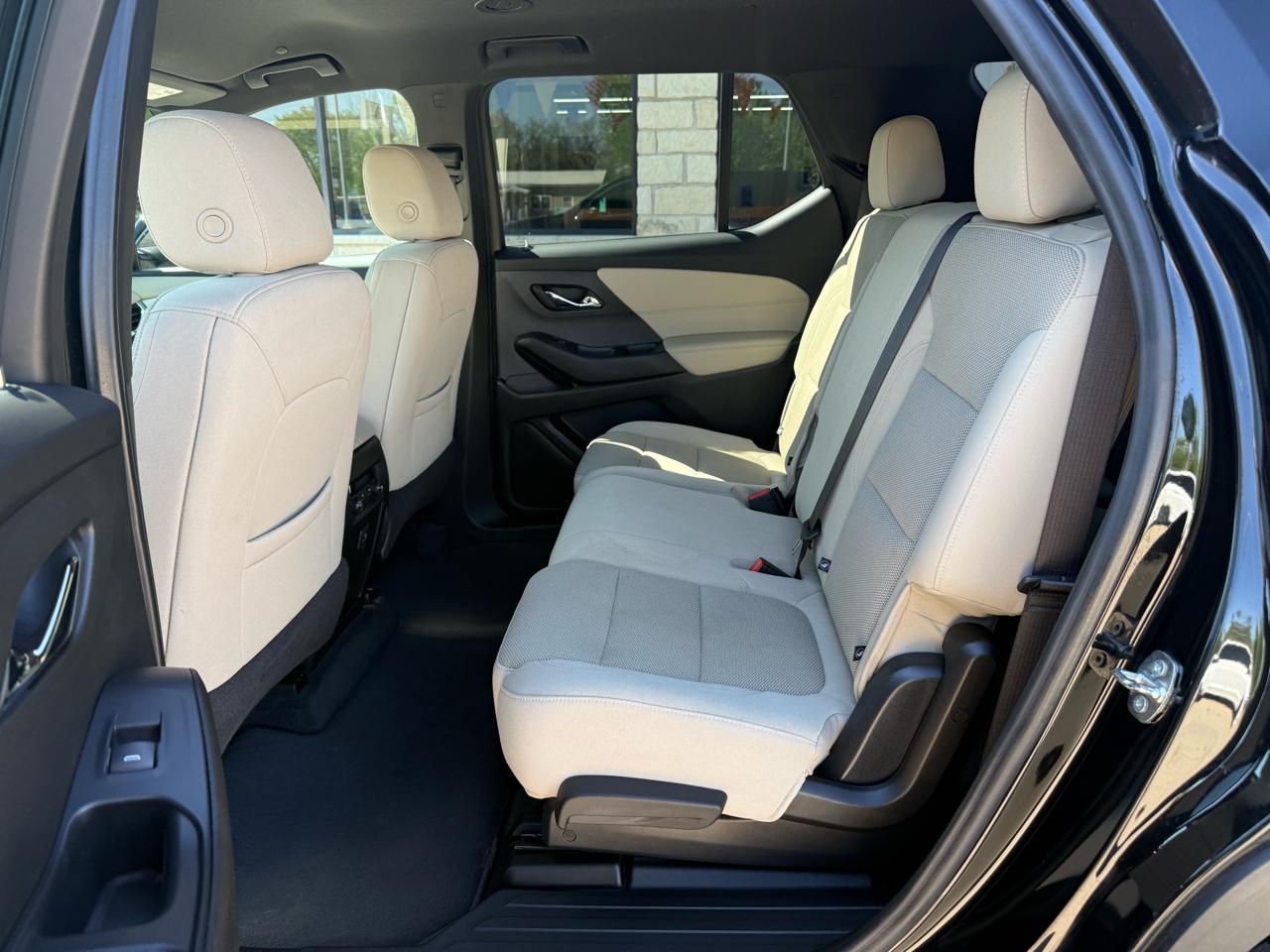 Chevrolet Traverse LS AWD 2022