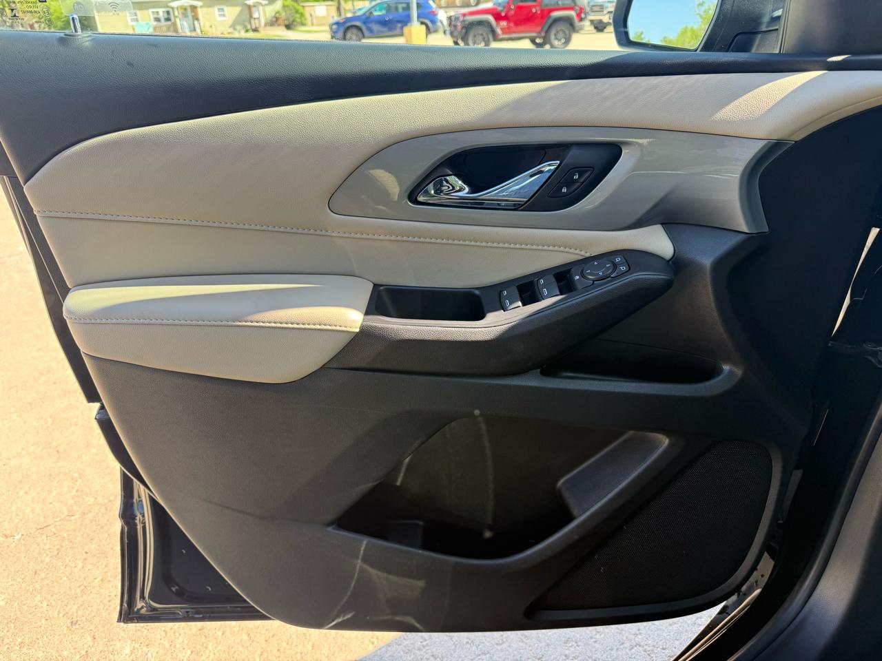 Chevrolet Traverse LS AWD 2022