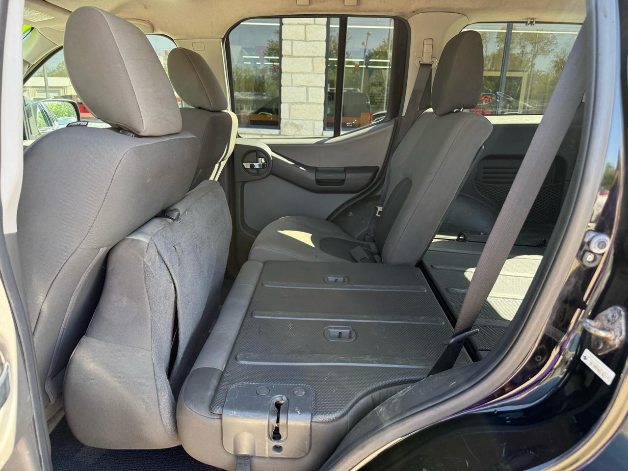 Nissan Xterra PRO-4X 5AT 4WD 2015