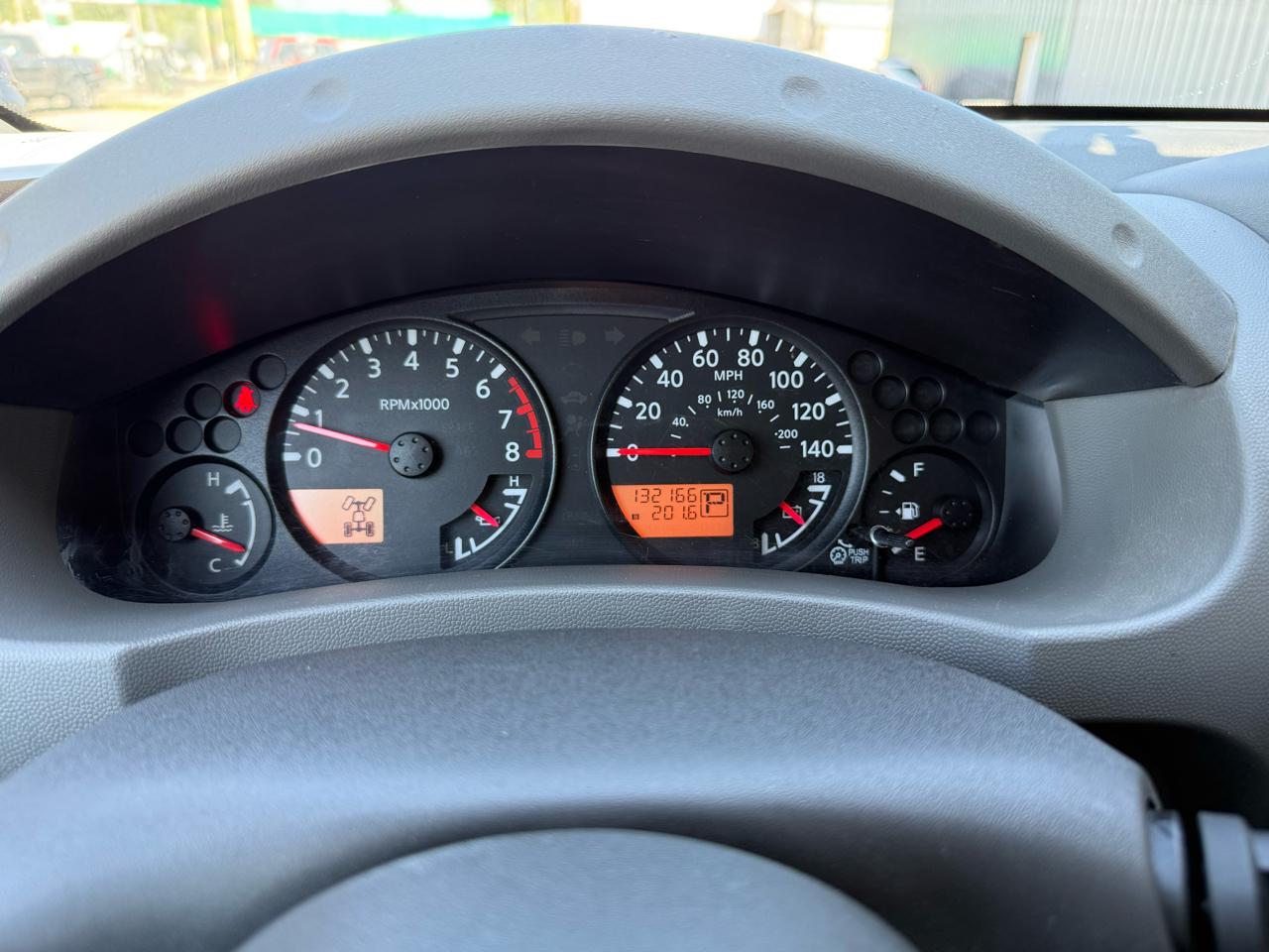 Nissan Xterra PRO-4X 5AT 4WD 2015