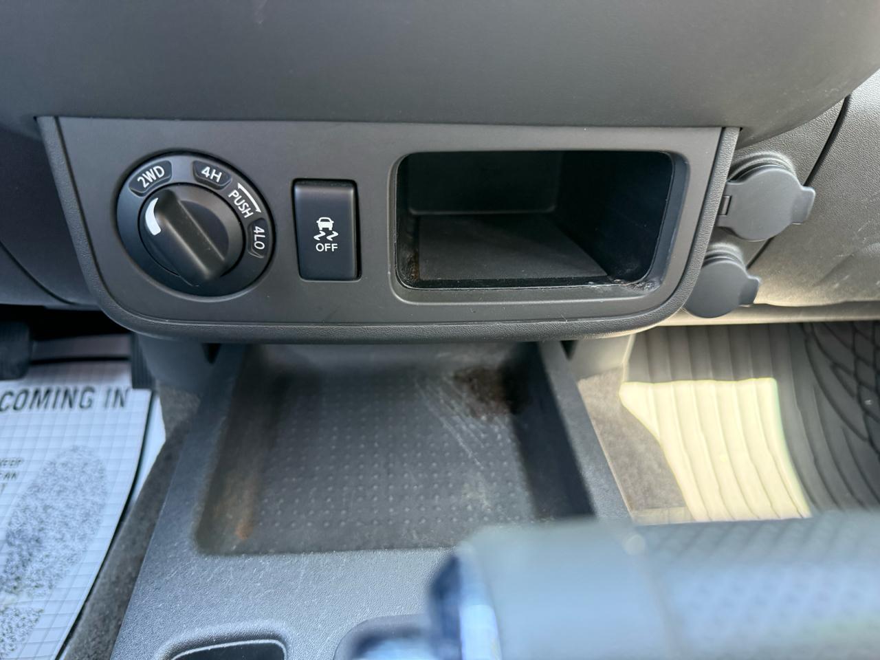 Nissan Xterra PRO-4X 5AT 4WD 2015