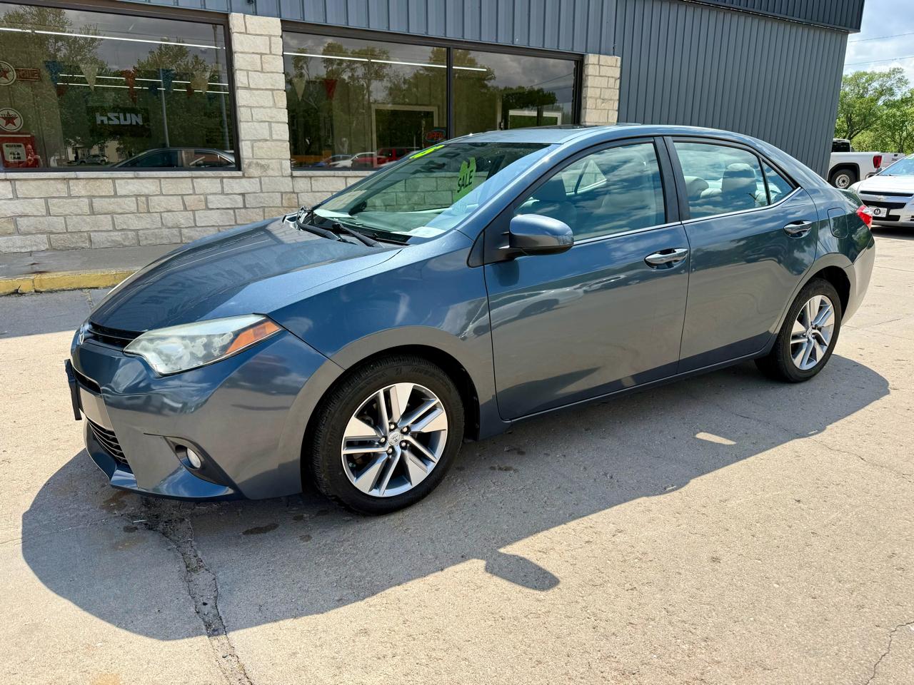 Toyota Corolla LE Eco CVT 2015