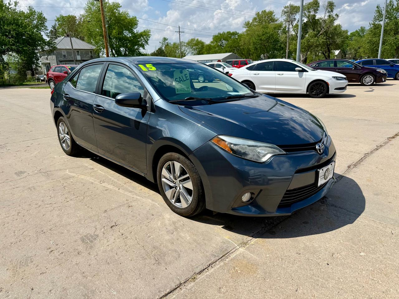 Toyota Corolla LE Eco CVT 2015