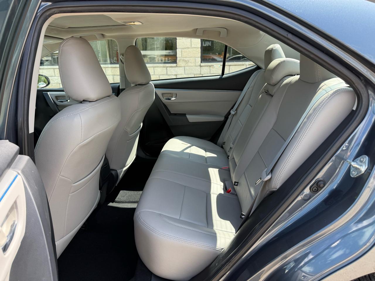 Toyota Corolla LE Eco CVT 2015