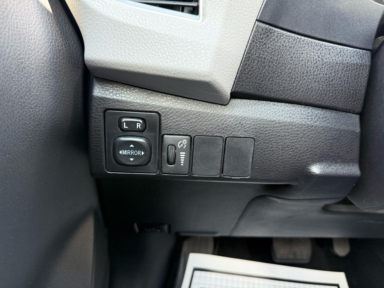 Toyota Corolla LE Eco CVT 2015