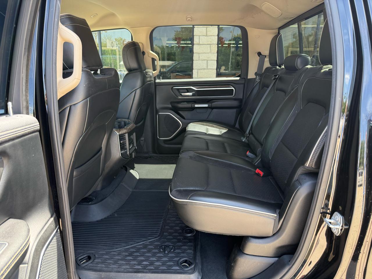 RAM 1500 Laramie Crew Cab SWB 4WD 2019