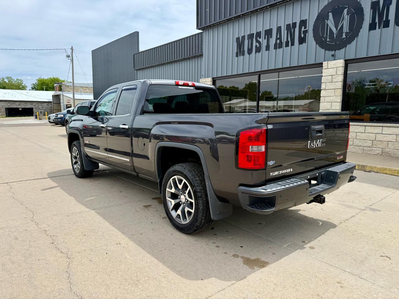 GMC Sierra 1500 SLT Ext. Cab 4WD 2014