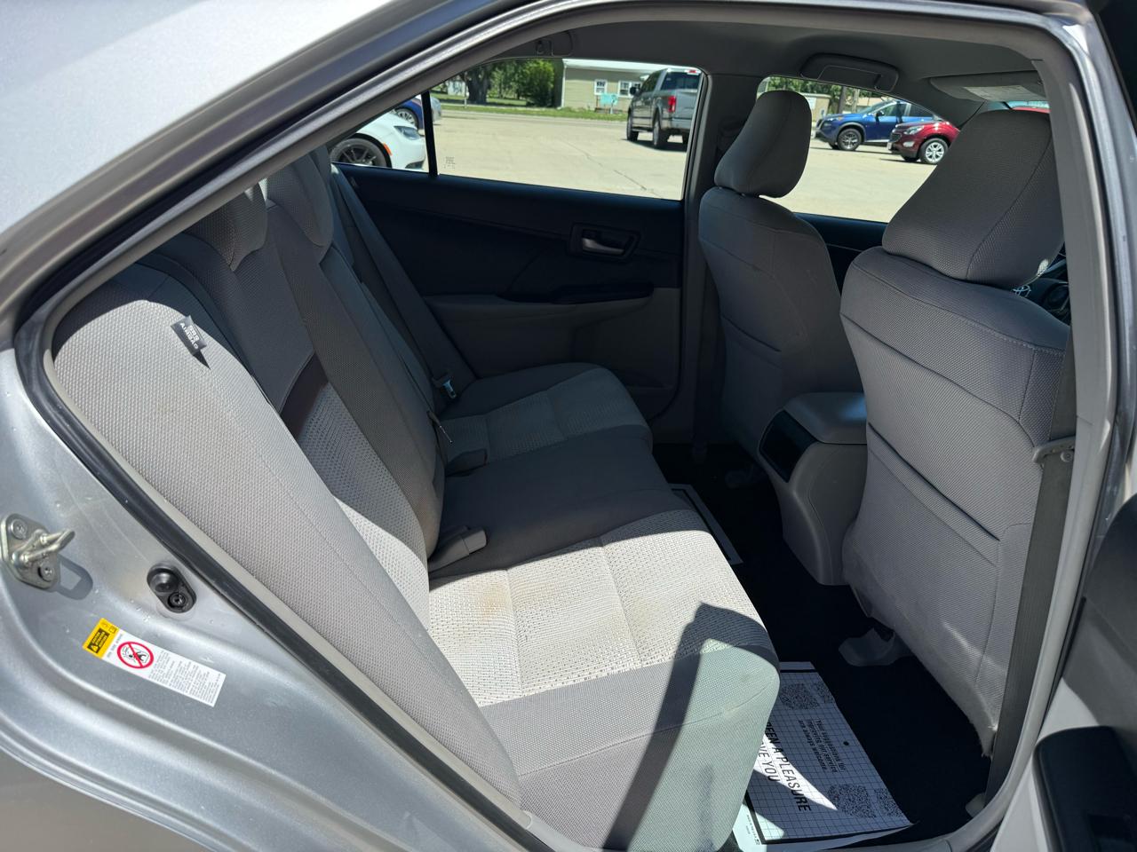 Toyota Camry 4dr Sedan LE 2014