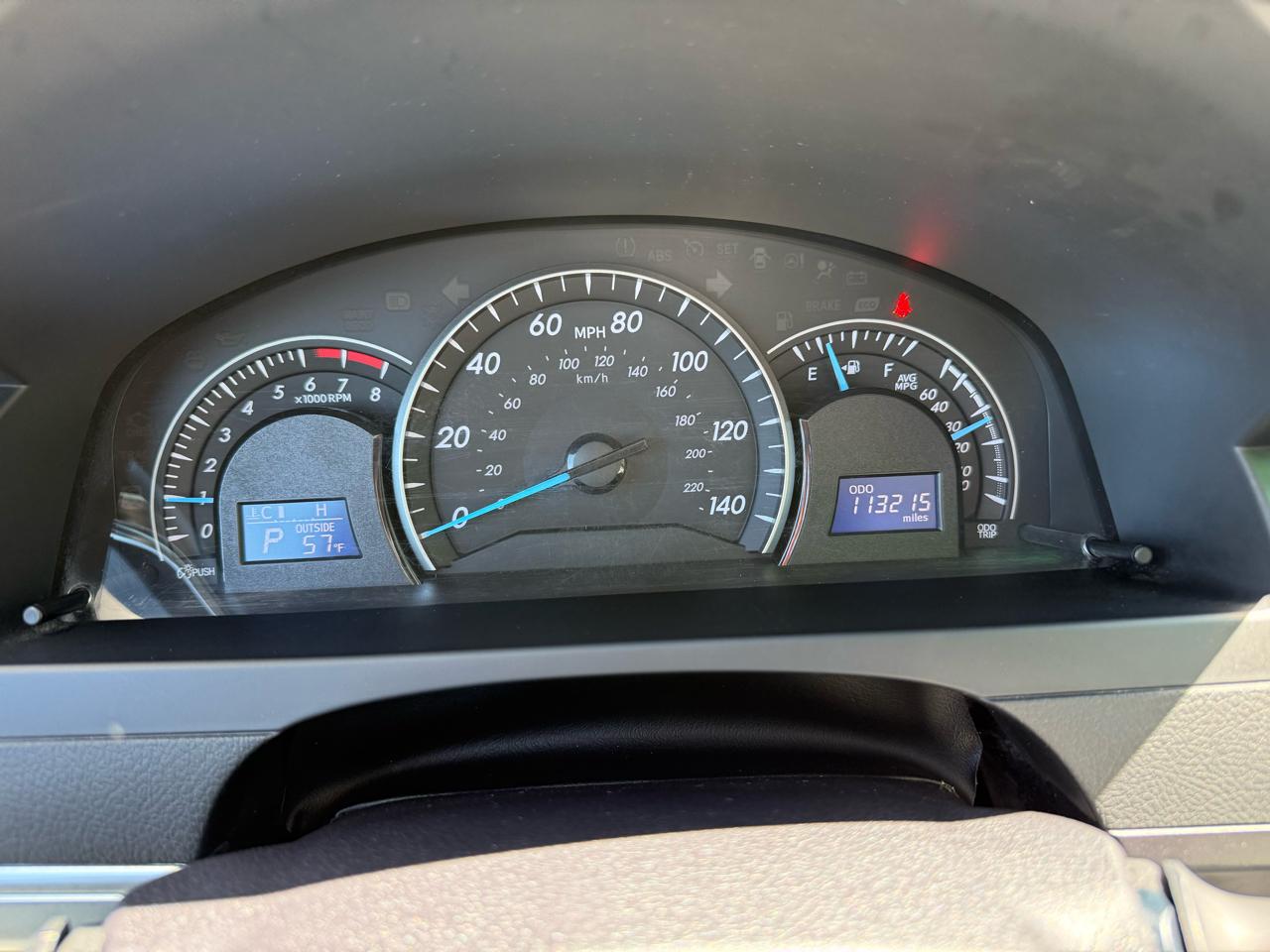 Toyota Camry 4dr Sedan LE 2014