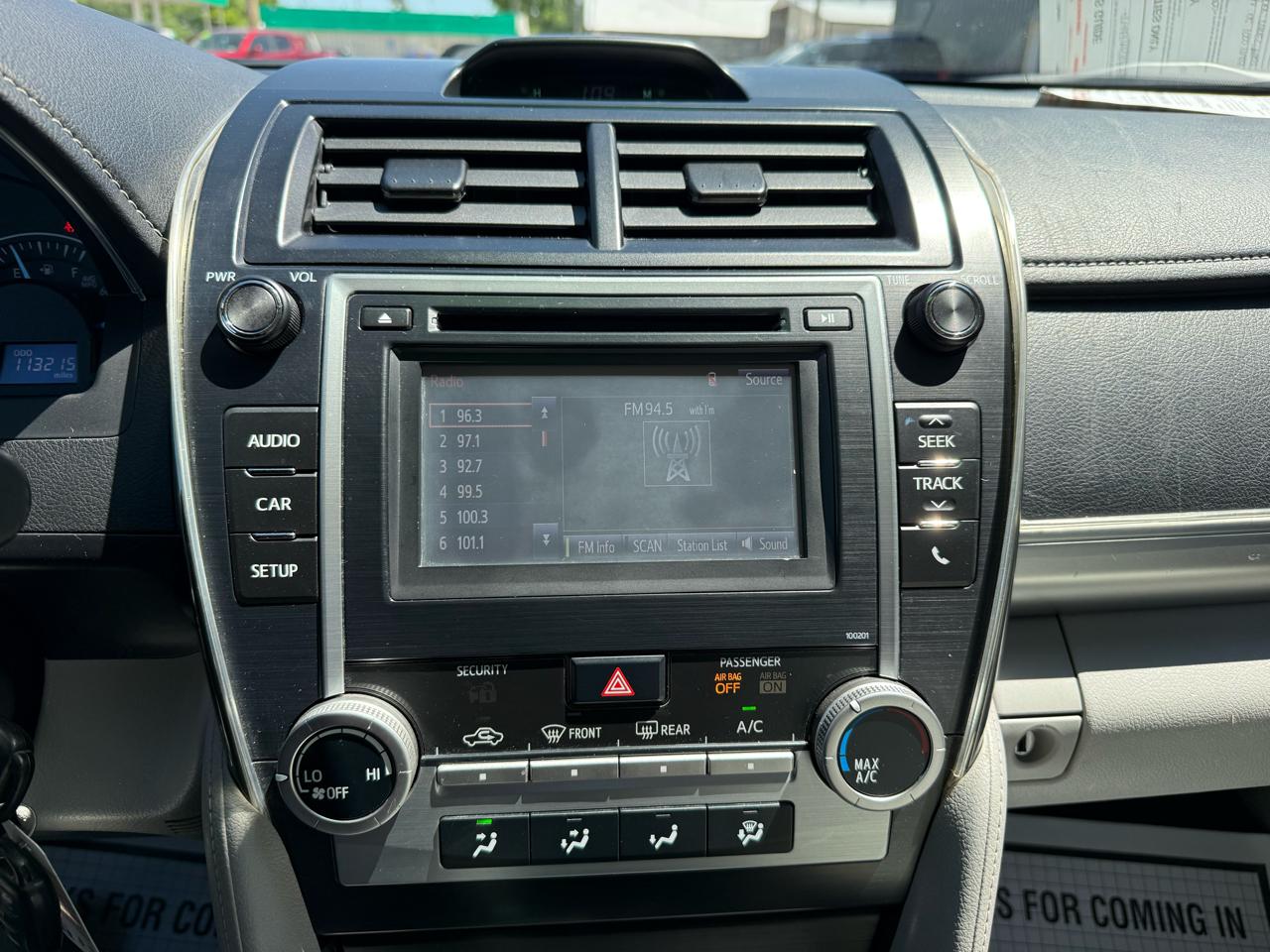 Toyota Camry 4dr Sedan LE 2014