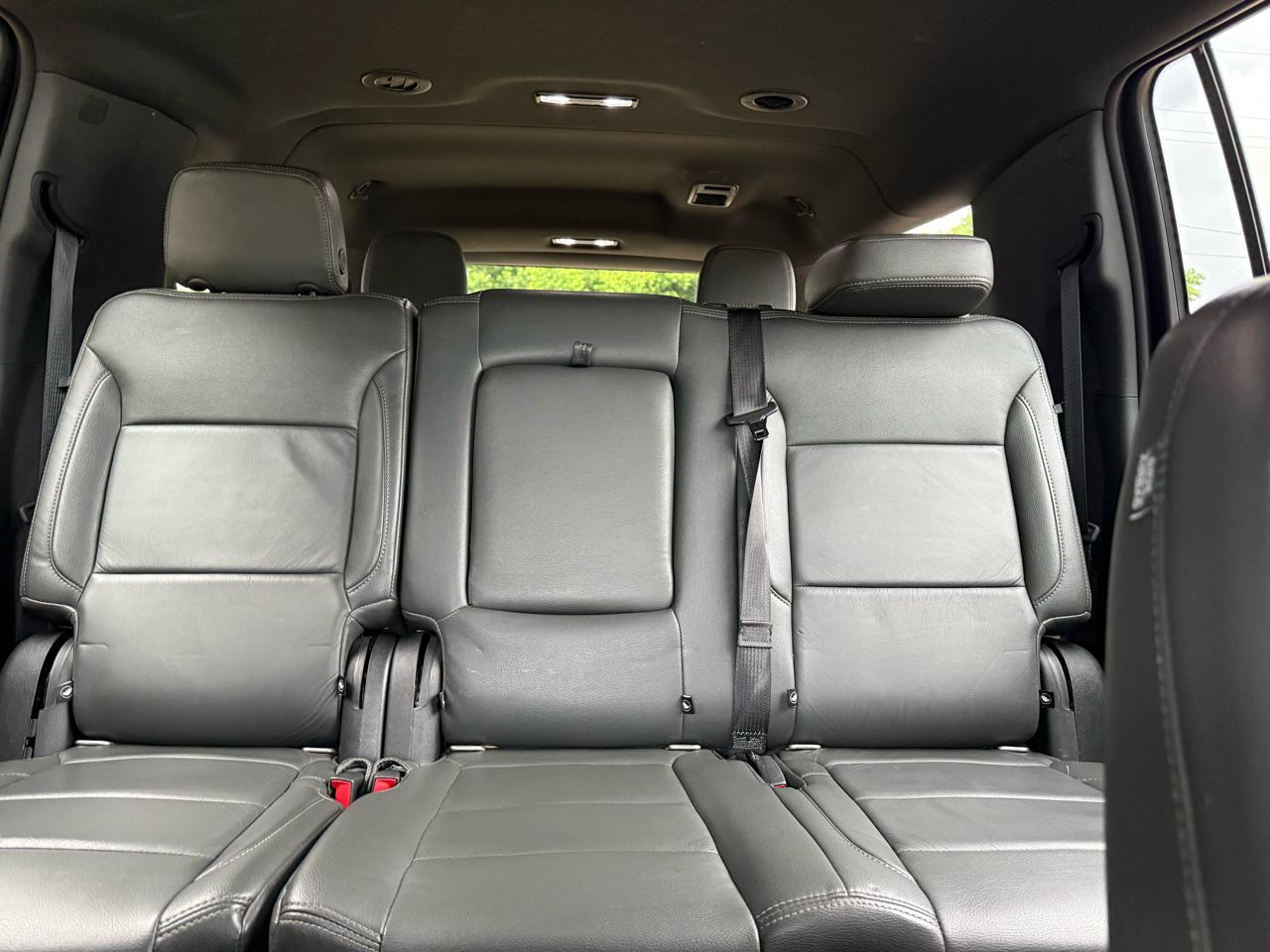 GMC Yukon XL 4WD 4dr SLE 2022
