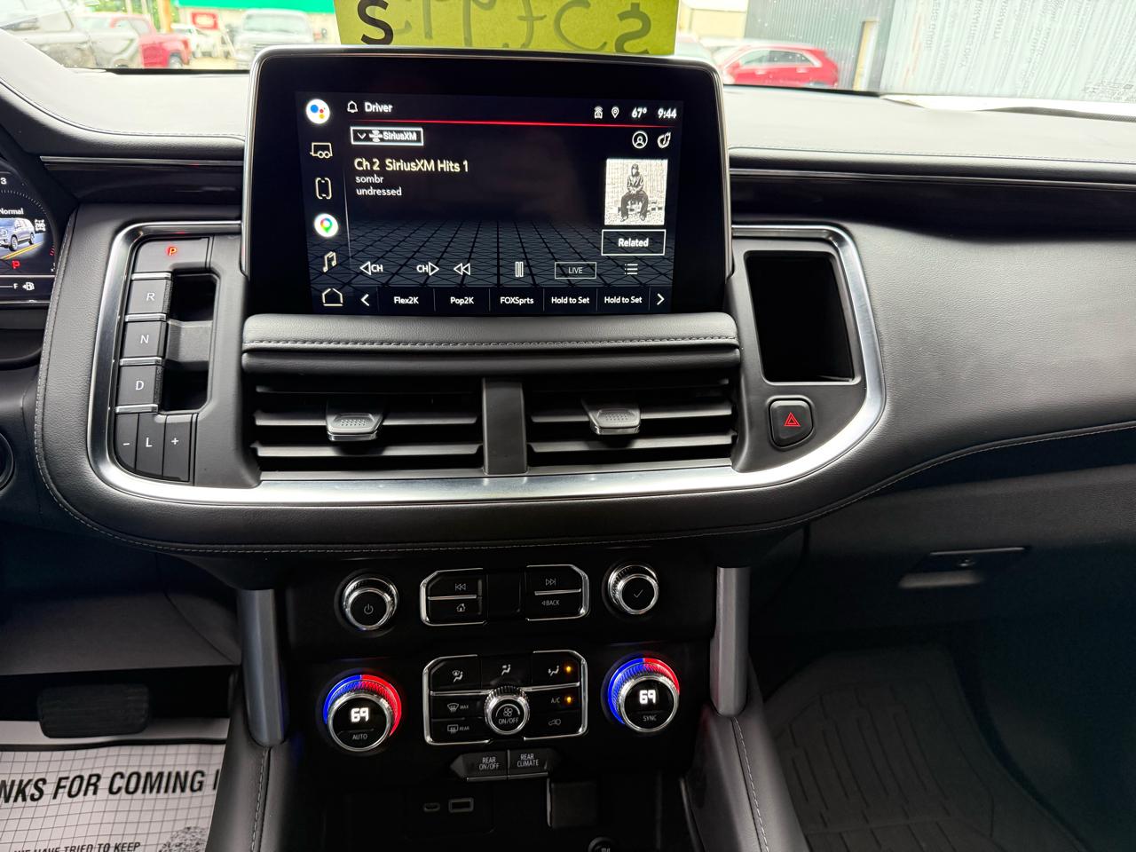 GMC Yukon XL 4WD 4dr SLE 2022