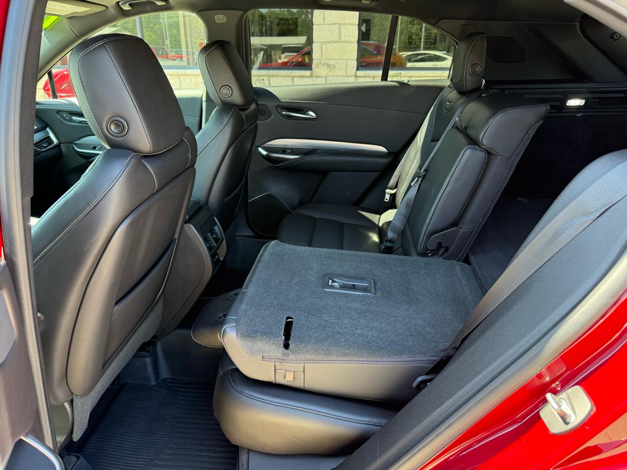 Cadillac XT4 FWD 4dr Premium Luxury 2019