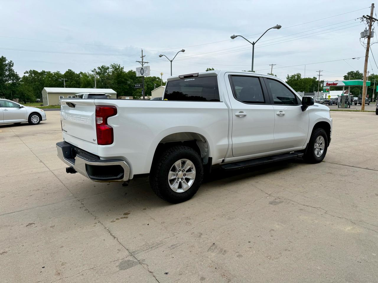 Chevrolet Silverado 1500 LTD 4WD Crew Cab 147" LT w/1LT 2022