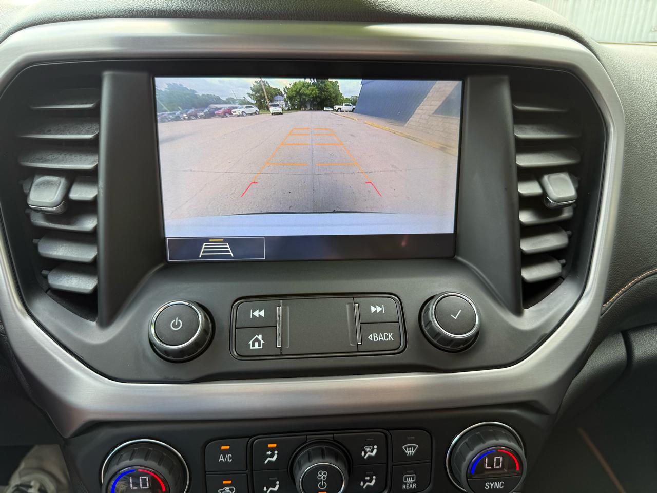 GMC Acadia AWD 4dr AT4 2020