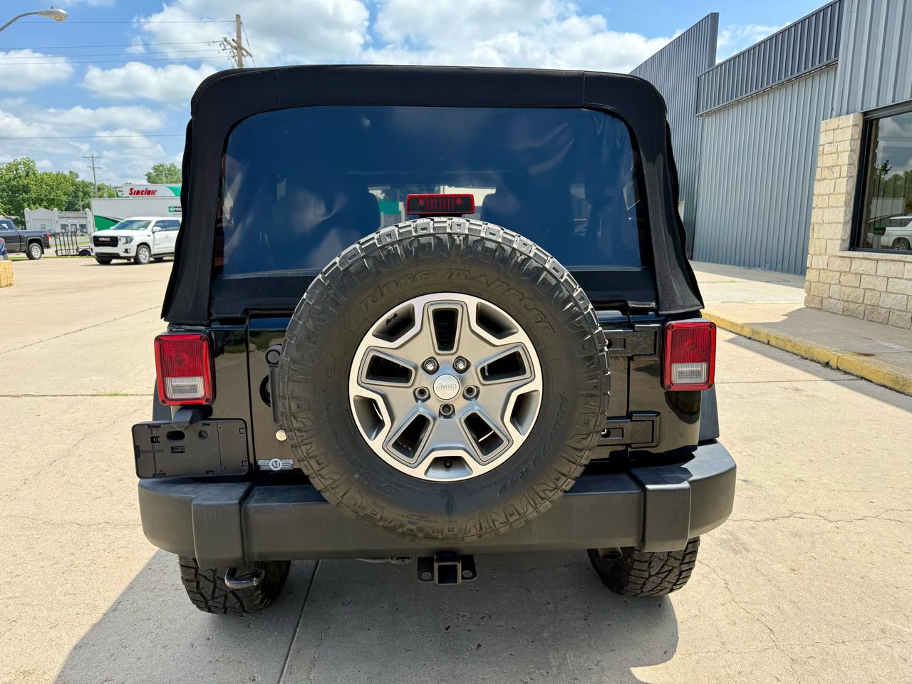 Jeep Wrangler Unlimited 4WD 4dr Rubicon 2014