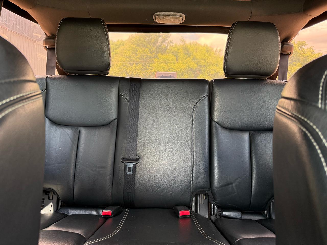 Jeep Wrangler Unlimited 4WD 4dr Rubicon 2014