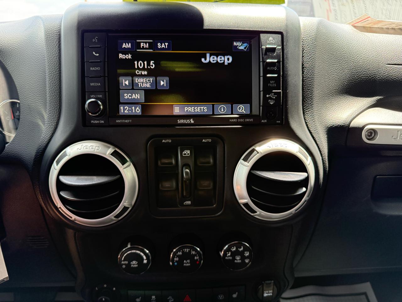 Jeep Wrangler Unlimited 4WD 4dr Rubicon 2014
