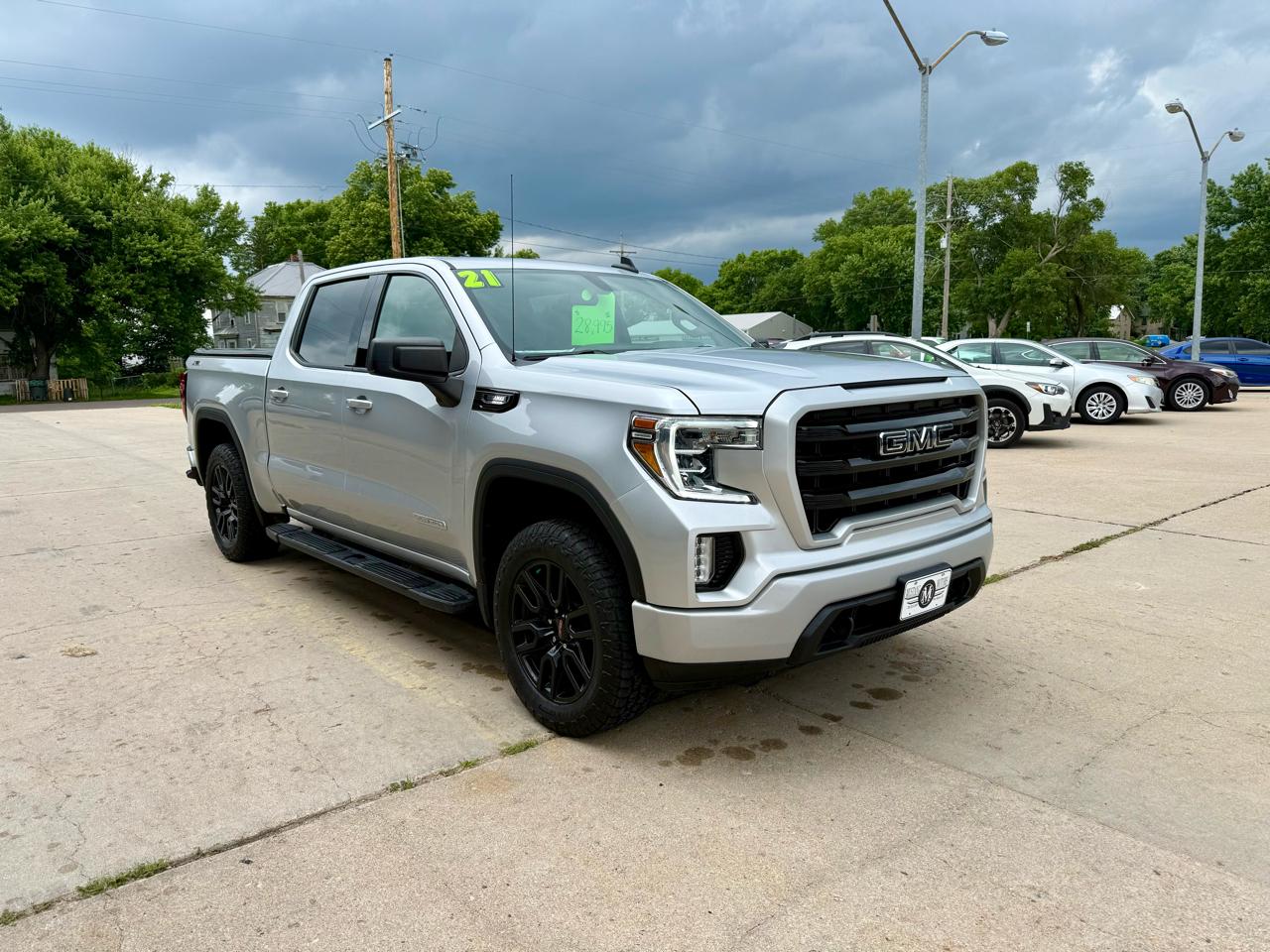 GMC Sierra 1500 4WD Crew Cab 147" Elevation w/3SB 2021
