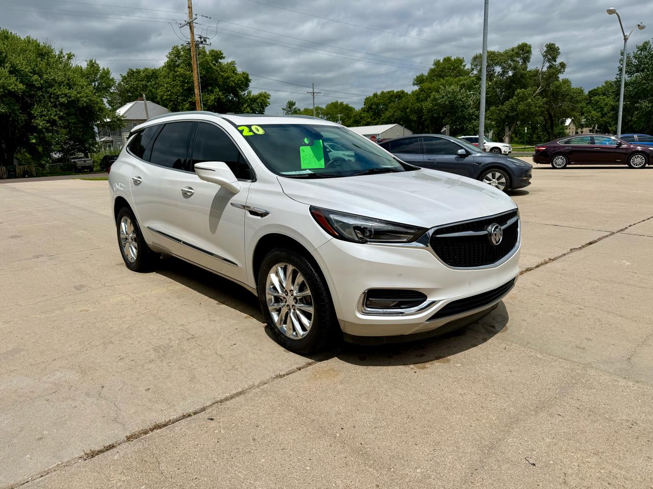 Buick Enclave FWD 4dr Premium 2019